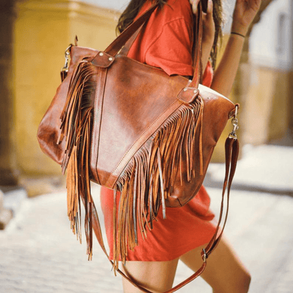 "Shakira" Leather fringed Bag - Trendiesty Worldwide